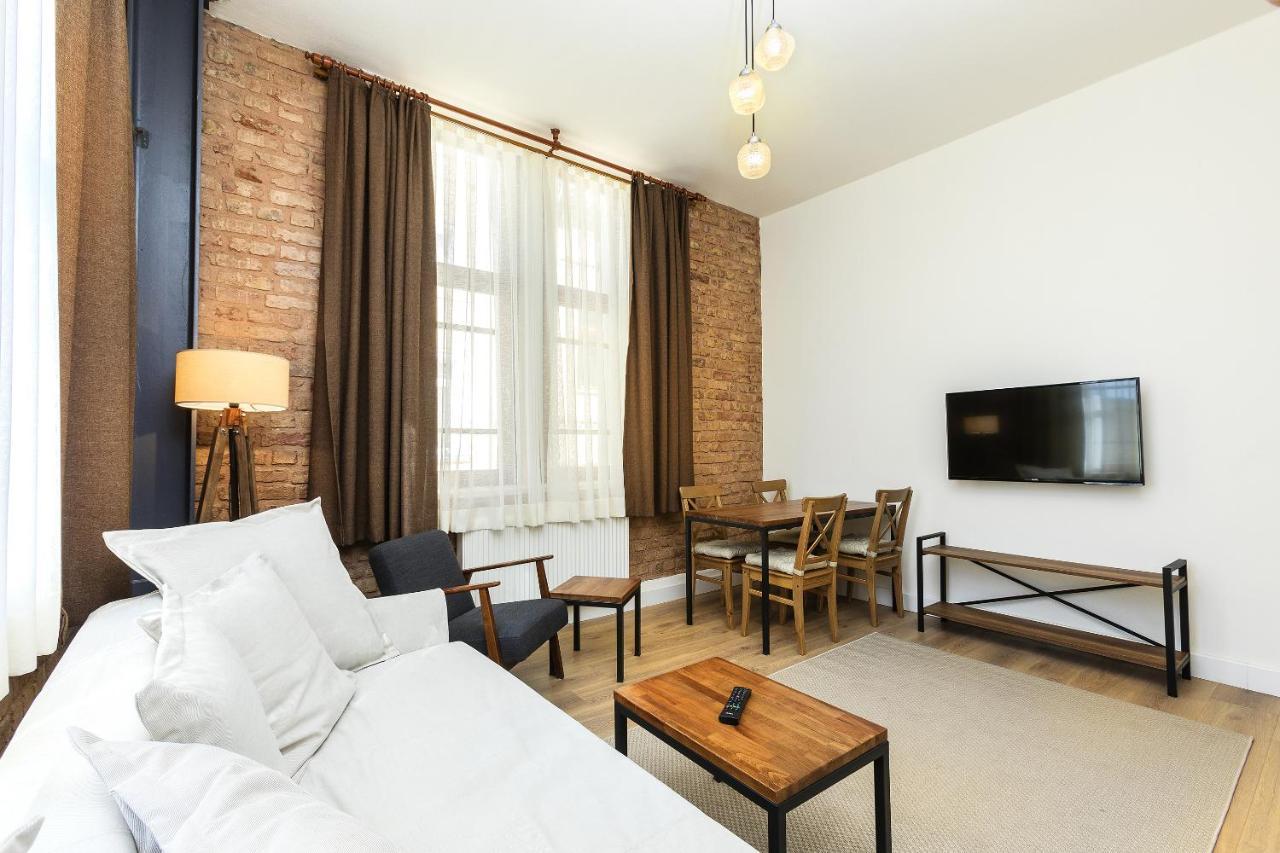 Aparthotel The Nomad Old